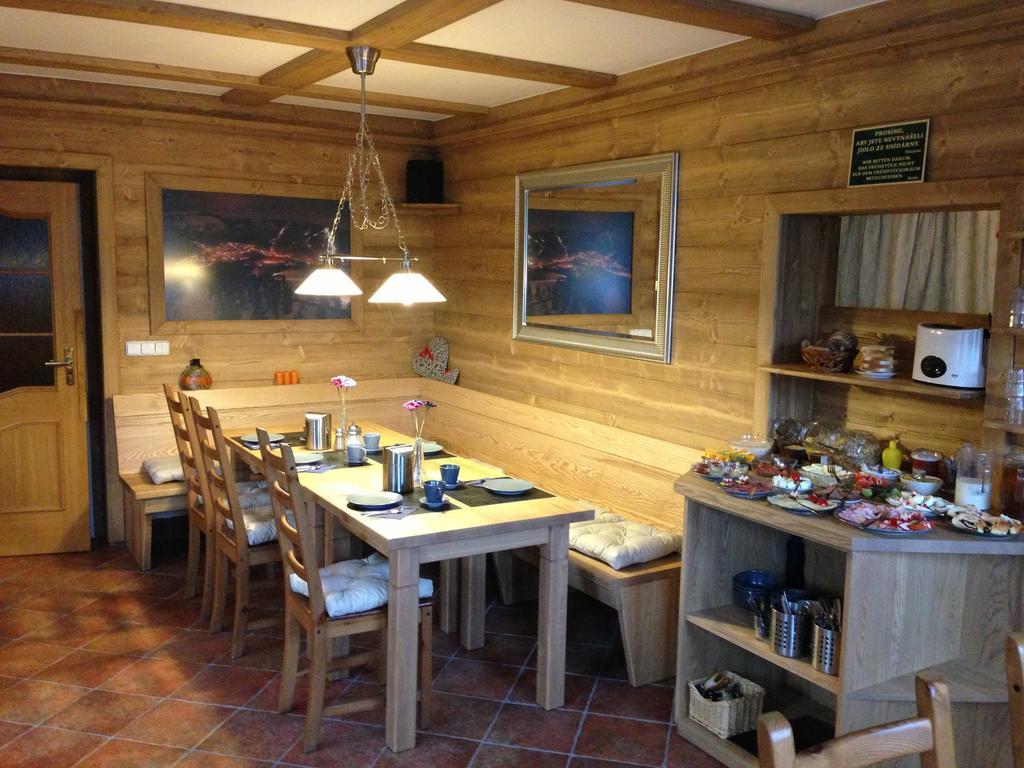 Garden Apartment 77 Špindlerŭv Mlýn Zimmer foto